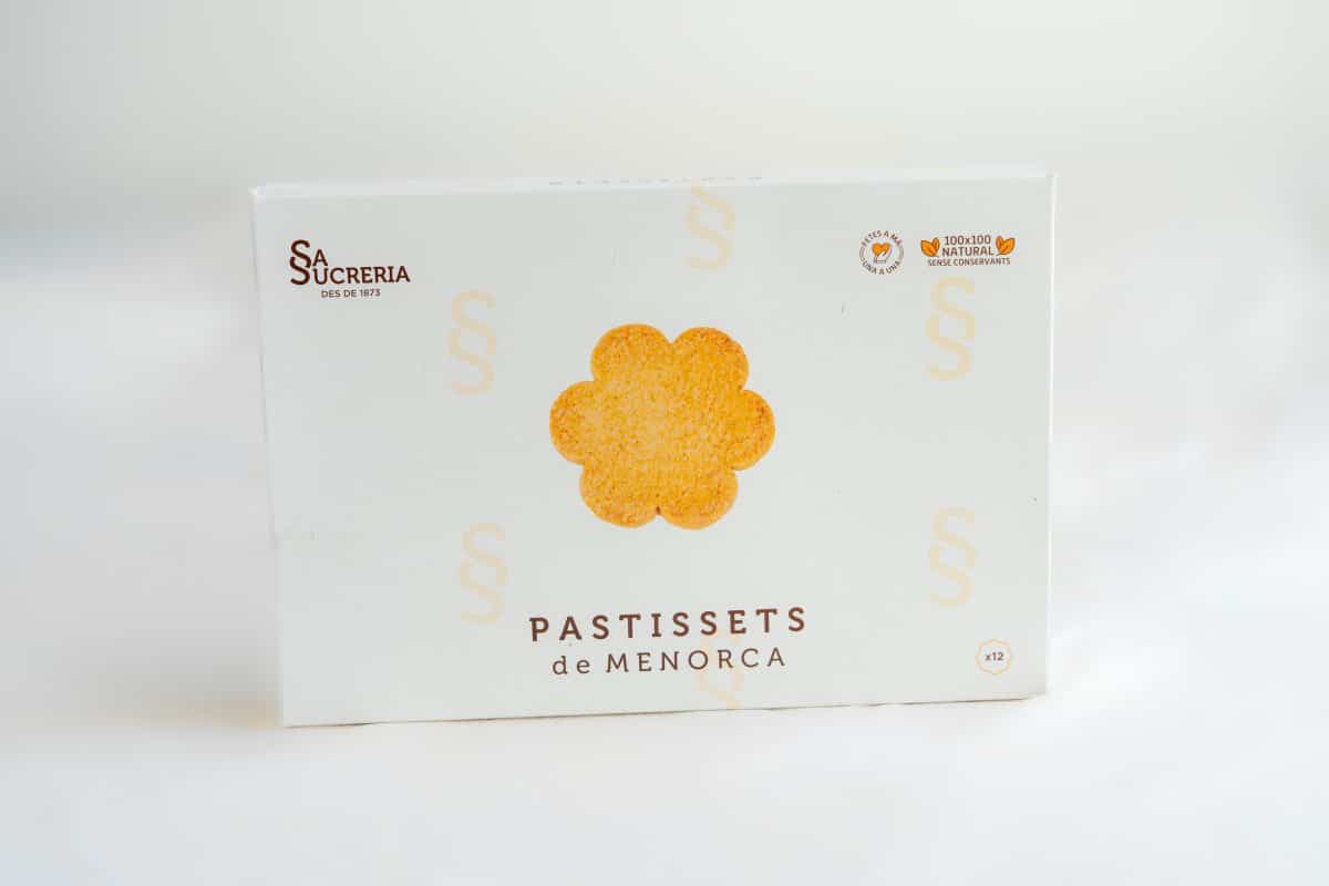 caja-pastissets-12-unidades